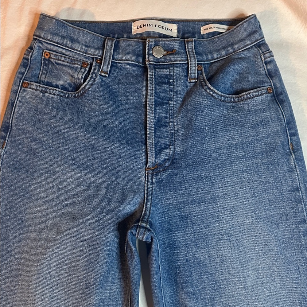 Denim Forum The Arlo Hi-Rise Straight Jean Size 26 - Picture 7 of 14